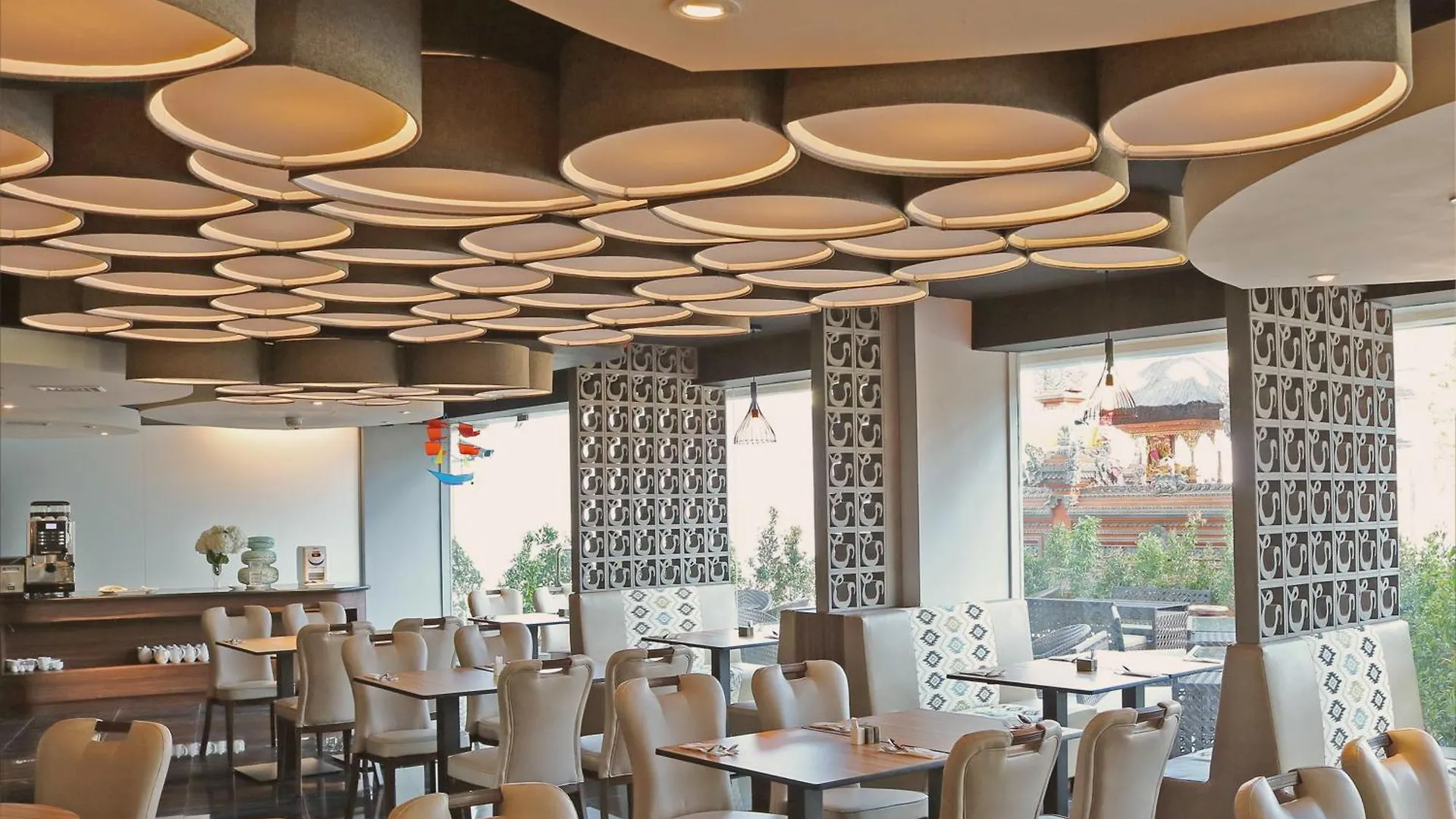 Hotel Infinity8 Bali Jimbaran