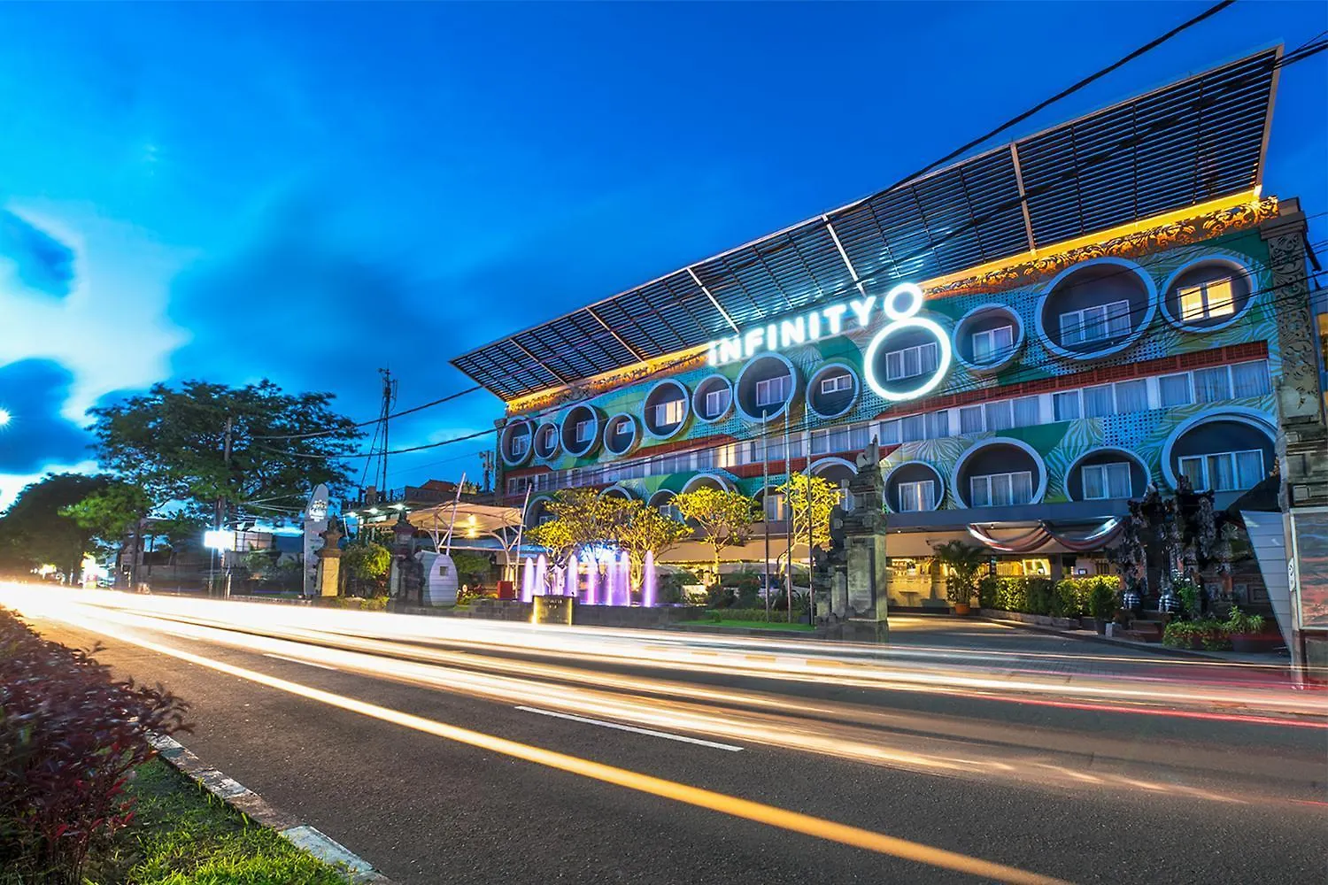 Hotel Infinity8 Bali Jimbaran 4*,