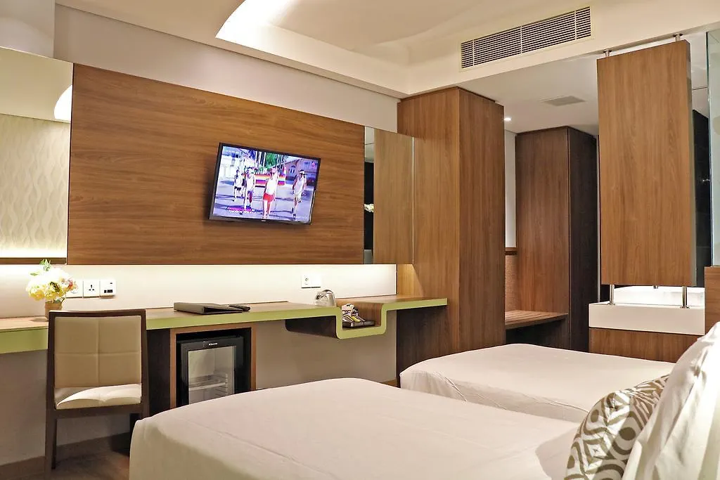 Отель Infinity8 Bali Джимбаран